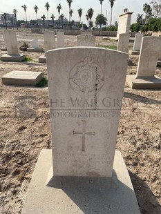BAGHDAD (NORTH GATE) WAR CEMETERY - LEE, ERNEST JAMES